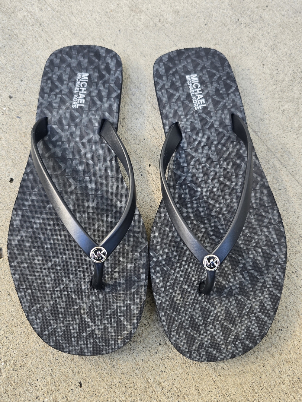 Michael Kors Black Logo Flip Flops Size 6M